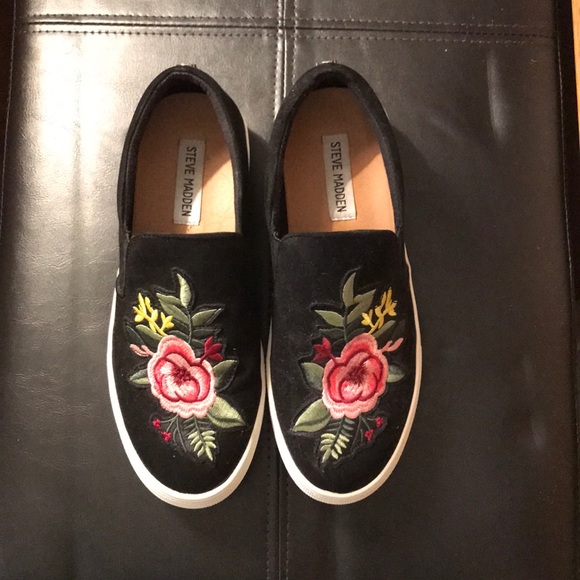 Steve Madden Shoes - Steve Madden Slip-On Rose shoes